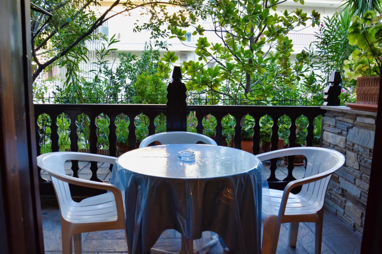 Papatzikos Traditional Guesthouse Neos Marmaras Bagian luar foto