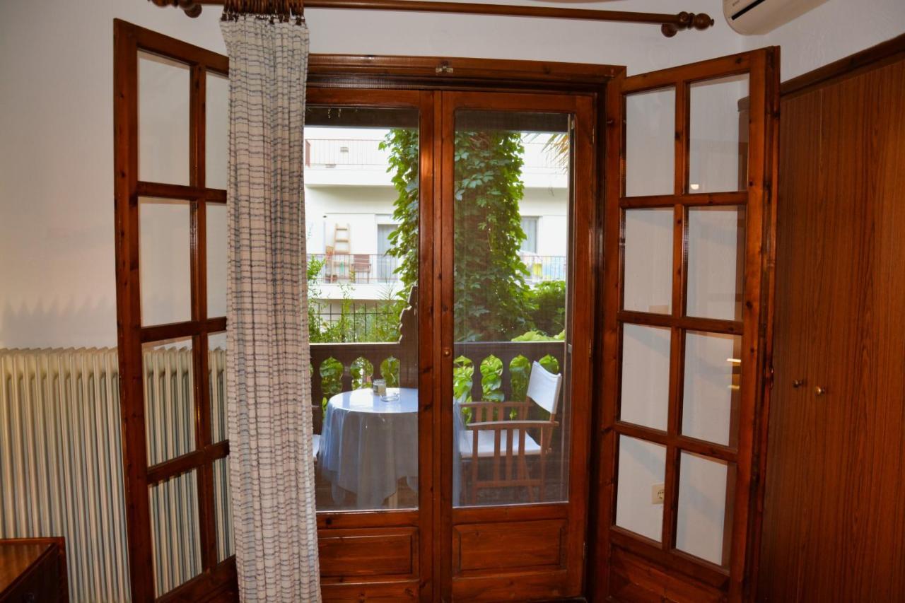 Papatzikos Traditional Guesthouse Neos Marmaras Bagian luar foto
