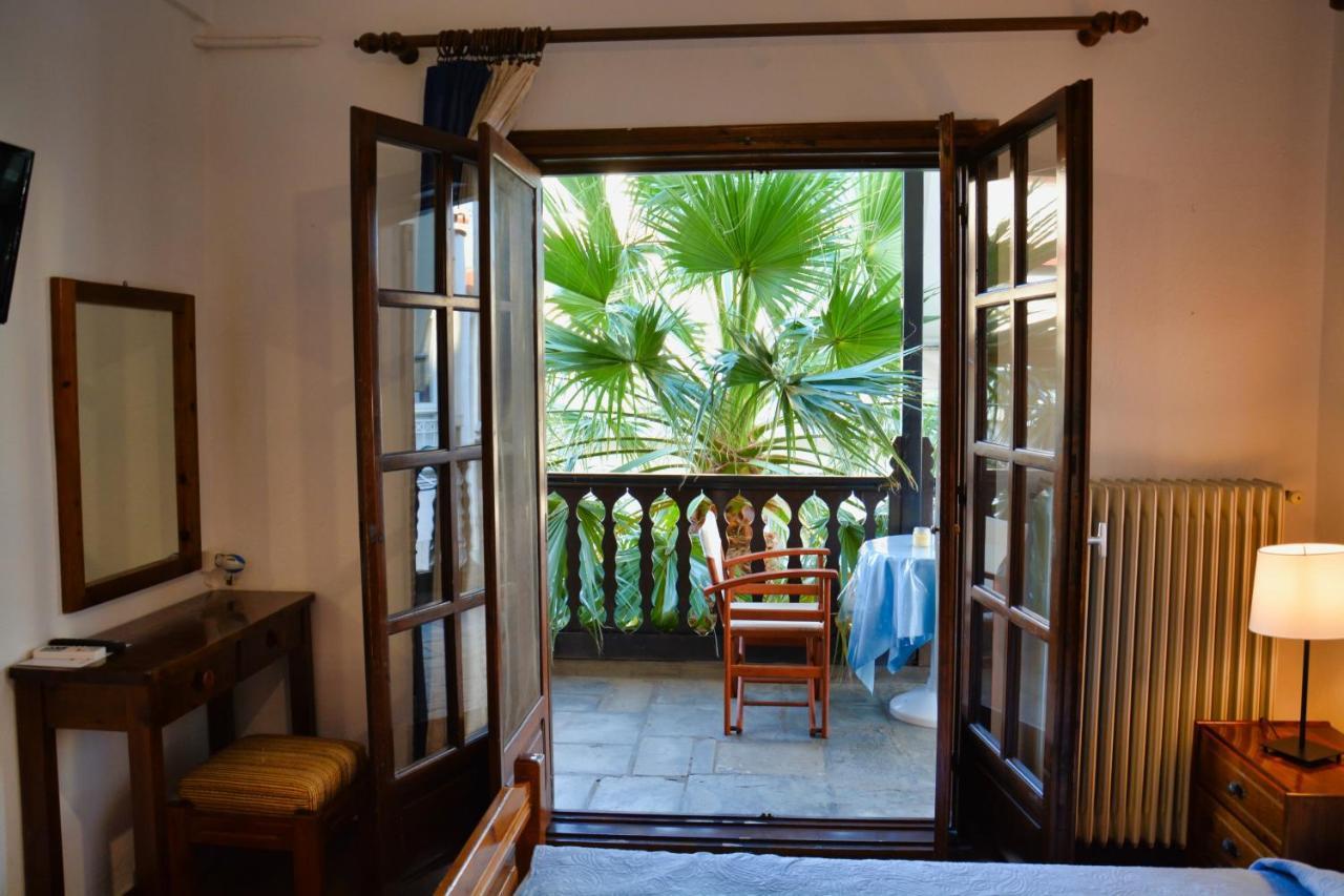 Papatzikos Traditional Guesthouse Neos Marmaras Bagian luar foto