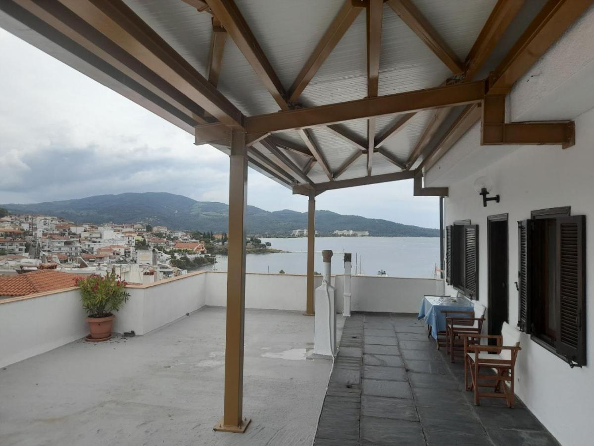Papatzikos Traditional Guesthouse Neos Marmaras Bagian luar foto