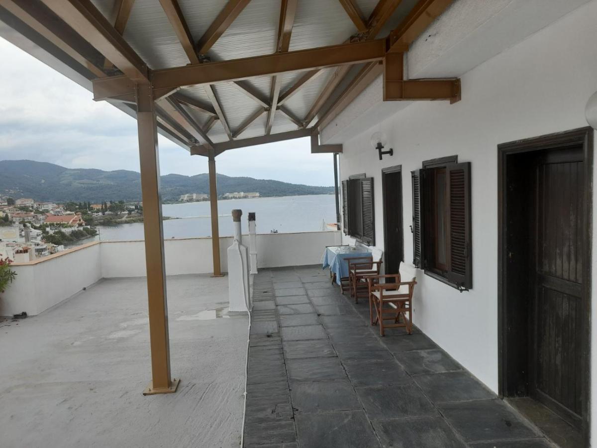 Papatzikos Traditional Guesthouse Neos Marmaras Bagian luar foto