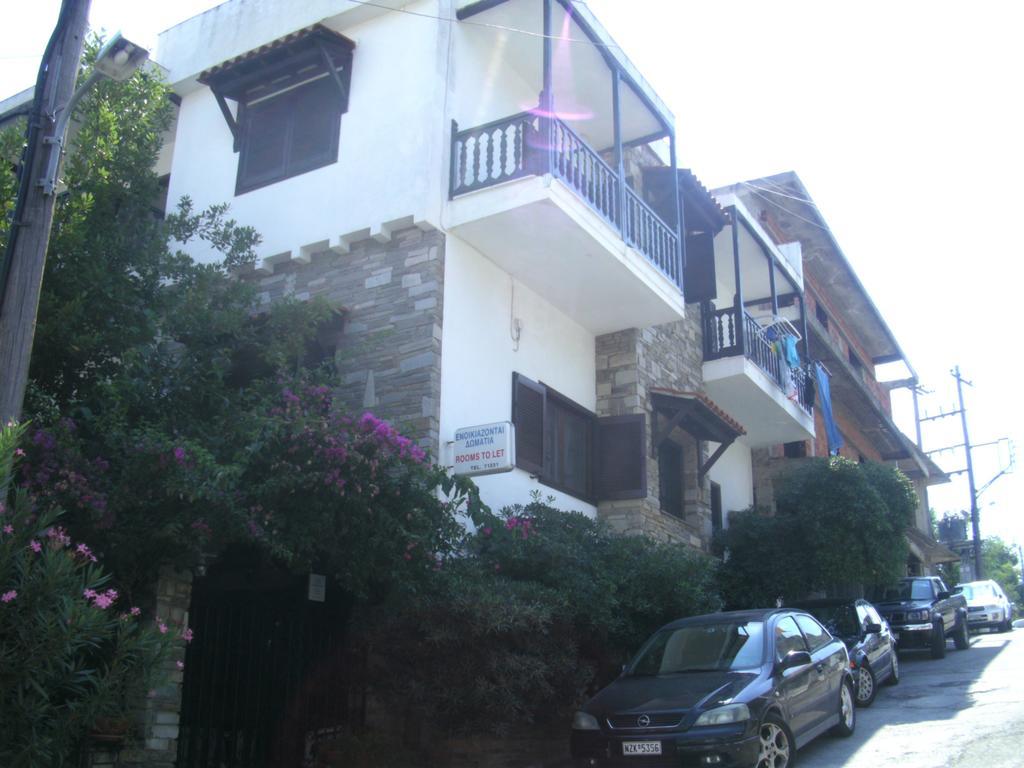 Papatzikos Traditional Guesthouse Neos Marmaras Bagian luar foto