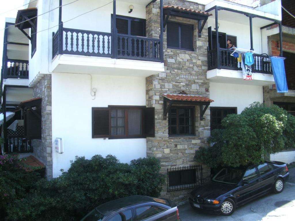 Papatzikos Traditional Guesthouse Neos Marmaras Bagian luar foto