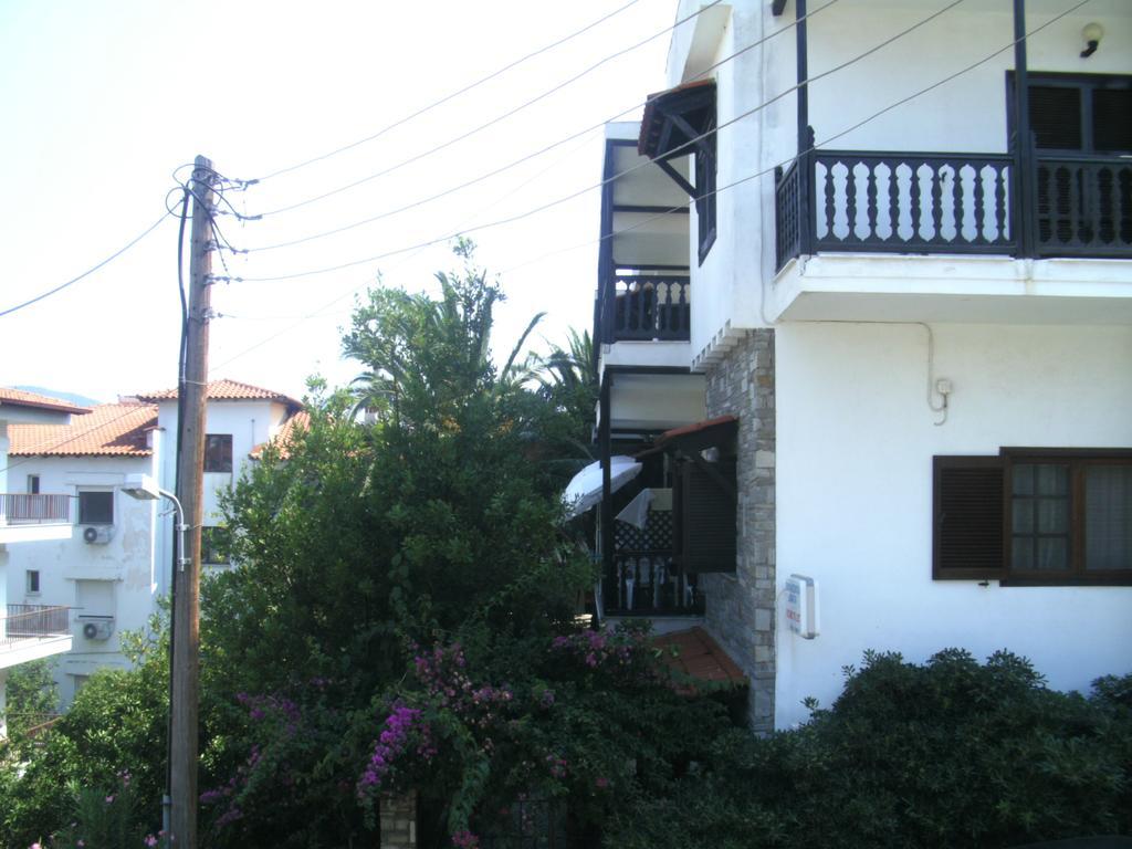 Papatzikos Traditional Guesthouse Neos Marmaras Bagian luar foto