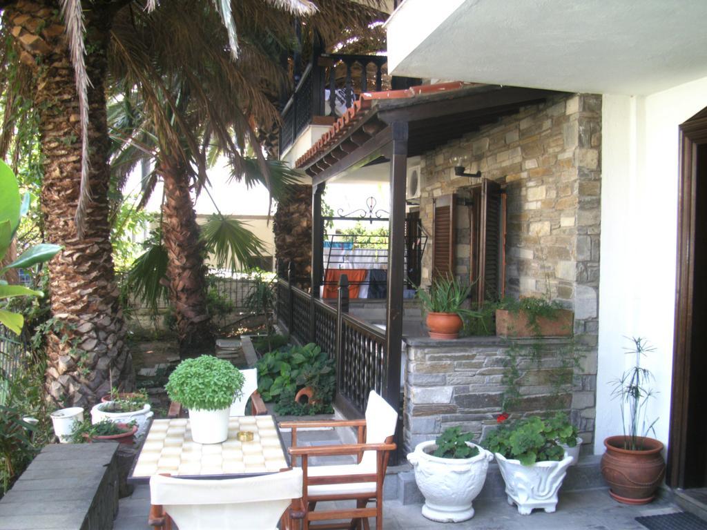 Papatzikos Traditional Guesthouse Neos Marmaras Bagian luar foto
